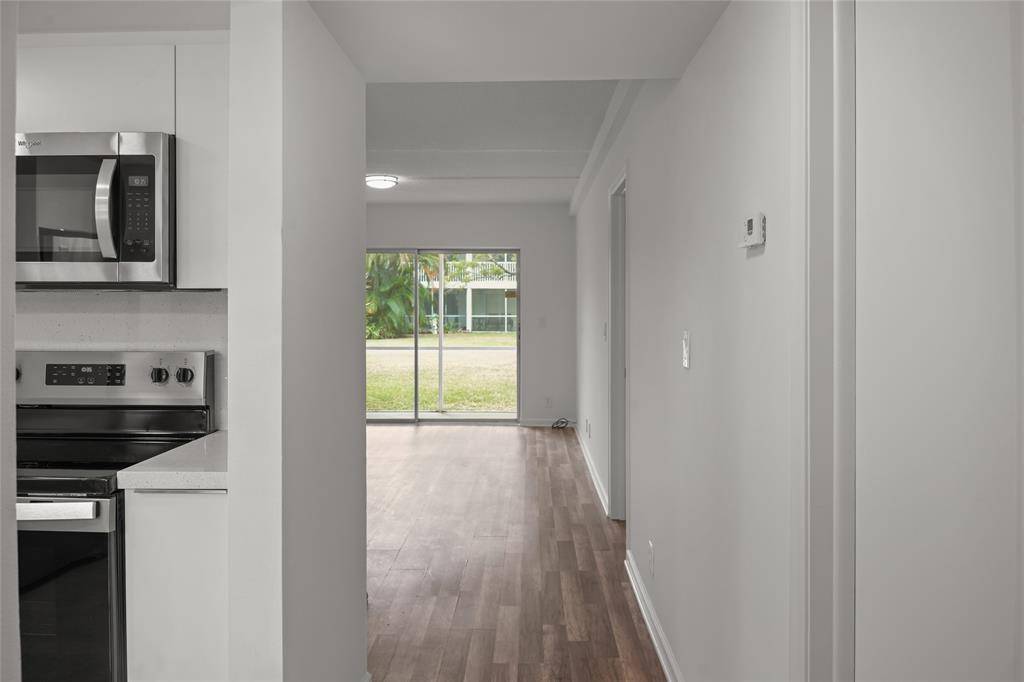 Deerfield Beach, FL 33441,899 SE 2nd Ave #118