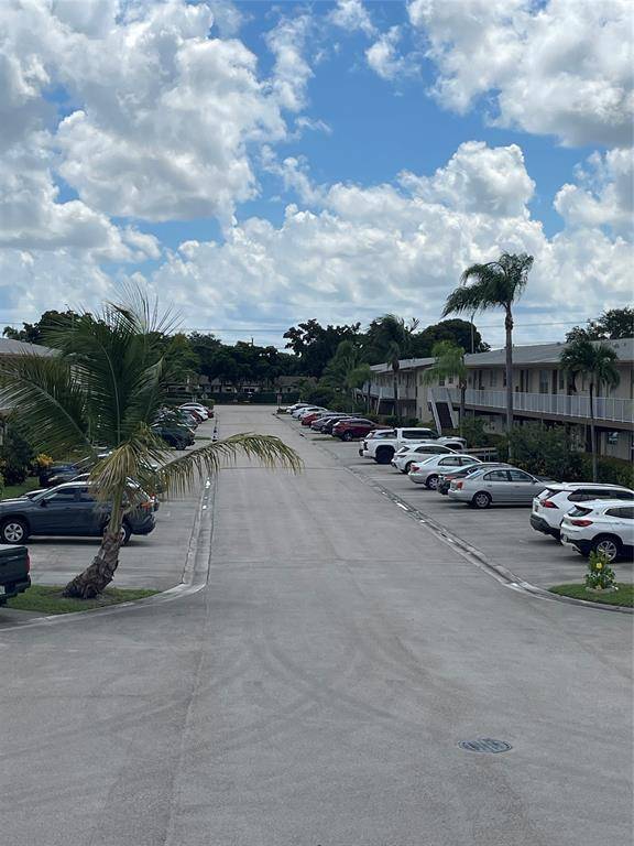 Margate, FL 33063,7355 NW 5th Pl #205