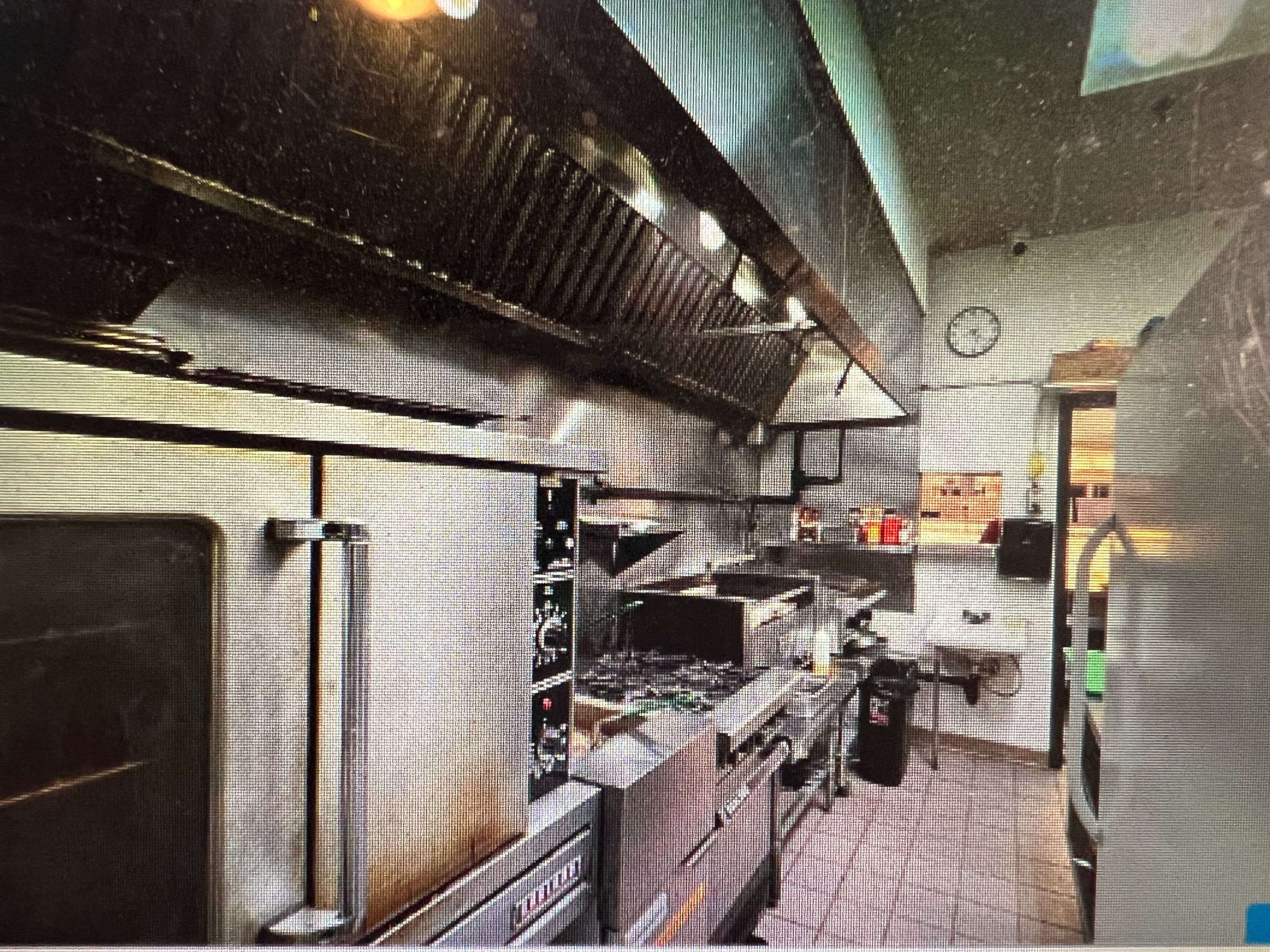 Mississauga, ON L4W 1V5,4141 Dixie RD #45