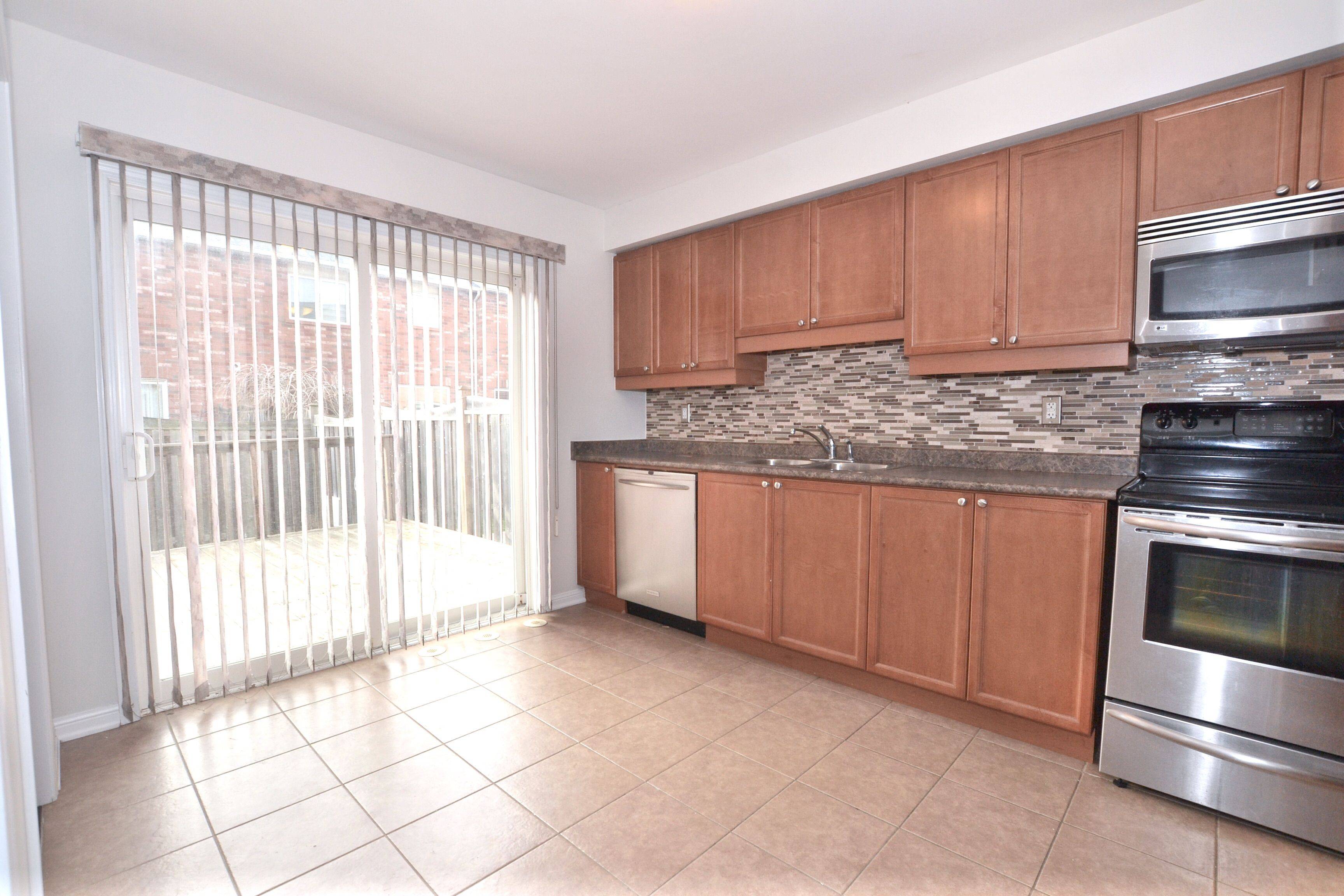 Milton, ON L9T 0P5,354 Prosser CIR