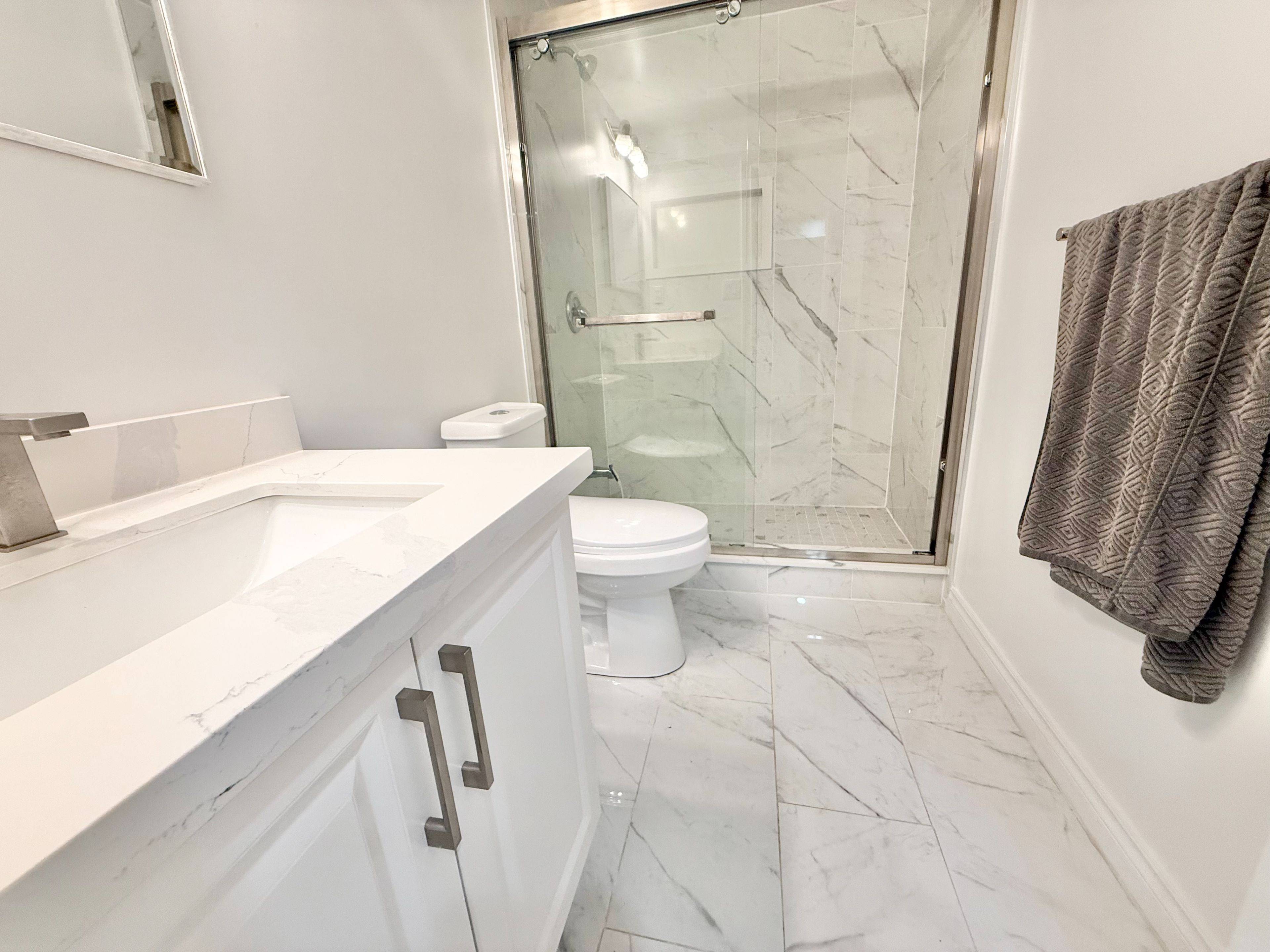 Waterloo, ON N2V 2L1,668A Butternut AVE #B