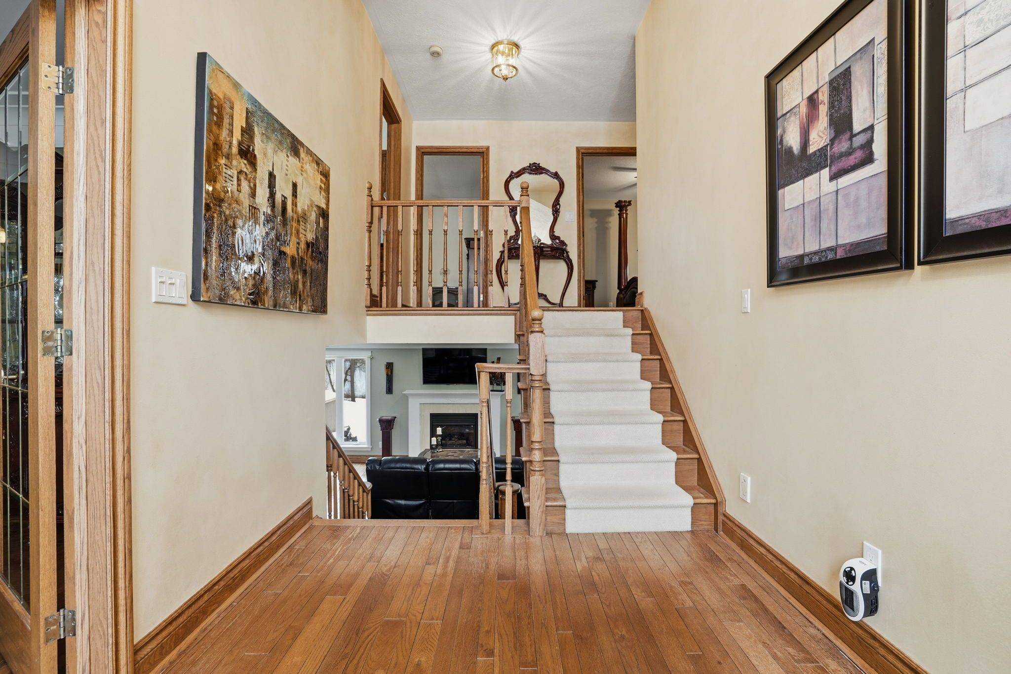 Haldimand, ON N3W 1E2,9 Lamb CT