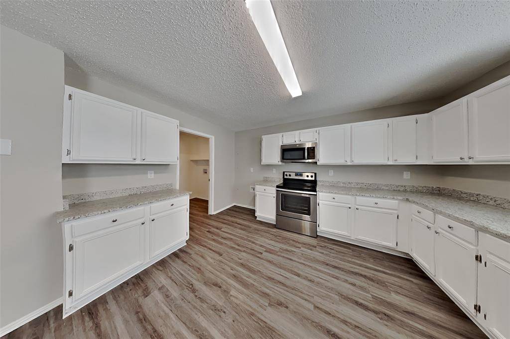 Grand Prairie, TX 75052,2967 Santa Sabina Drive