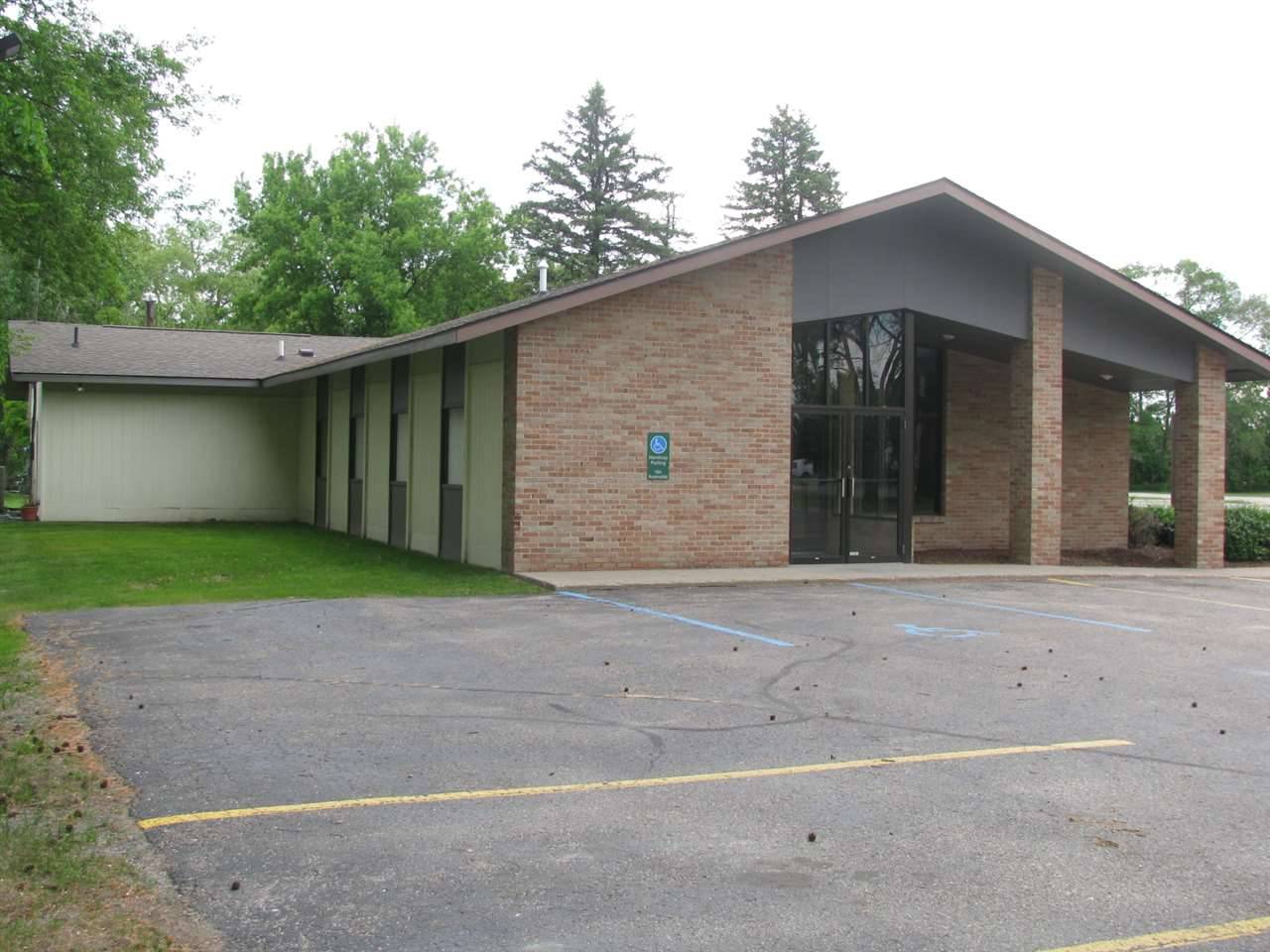 205 N Bullock ST, Burleigh Twp, MI 48770