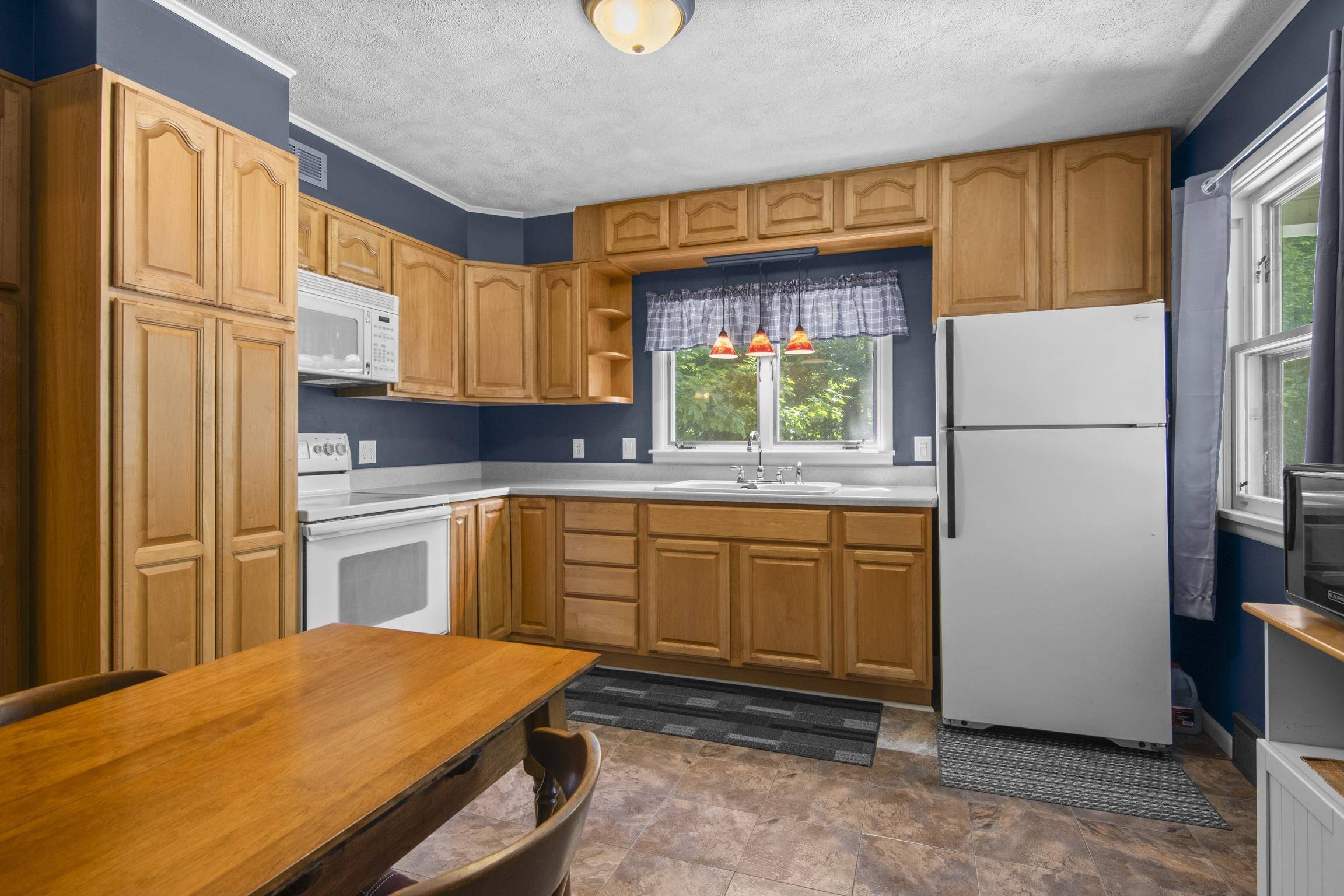 Kewadin, MI 49648,7023 Meadow Brooke LN