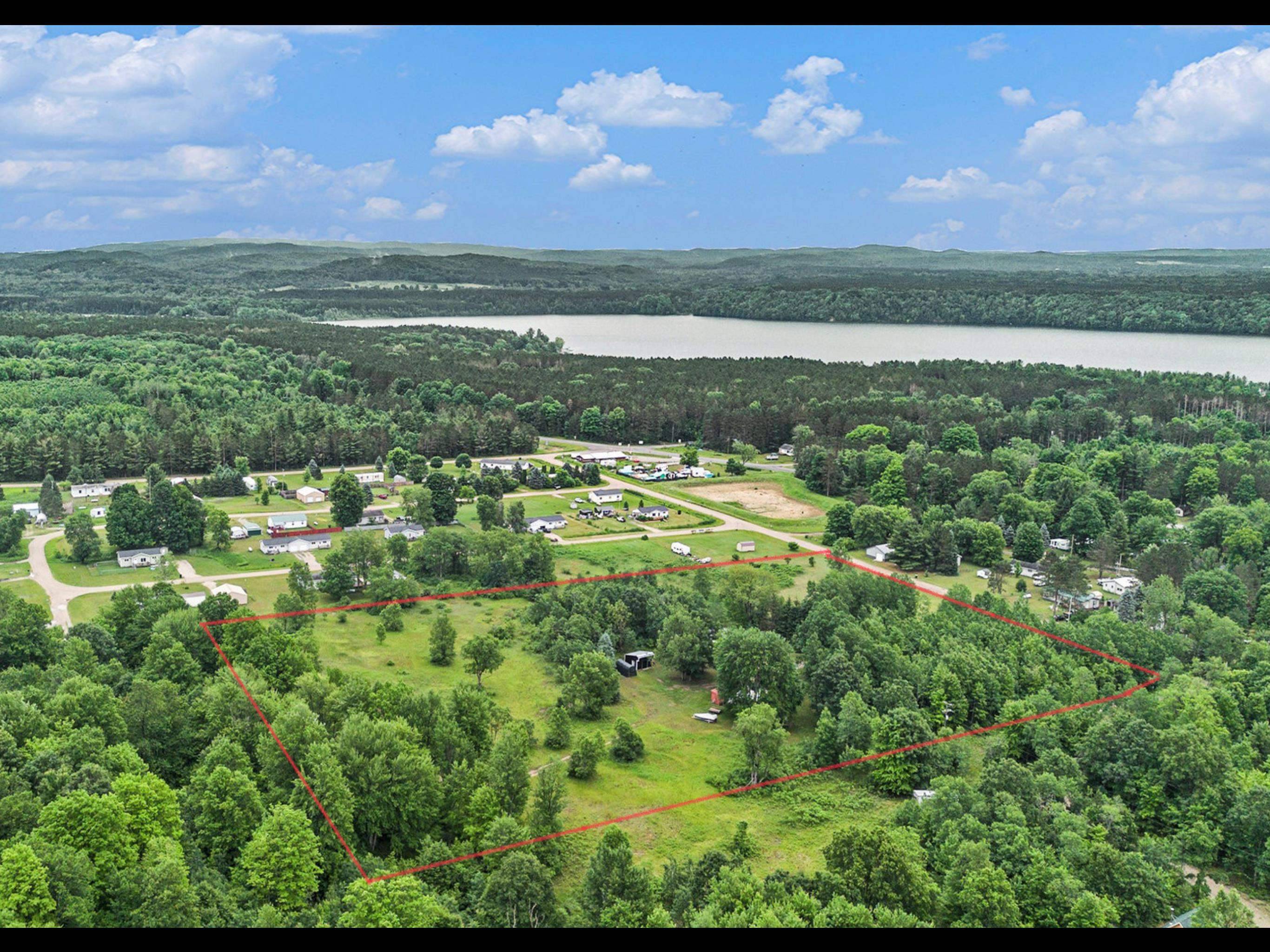 Mesick, MI 49668,10694 Freeman RD