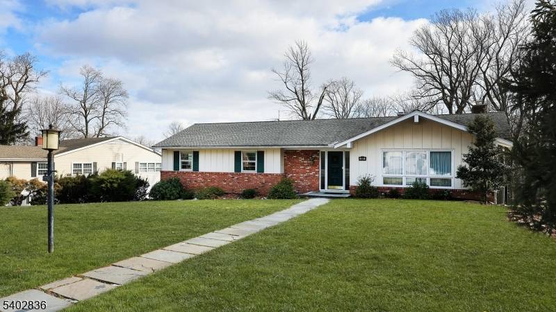 Mountainside Boro, NJ 07092,1061 Prospect Ave