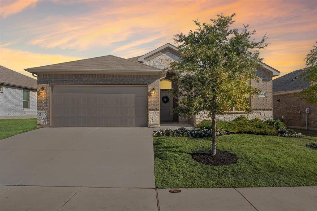 Fort Worth, TX 76052,11432 Leeson Street