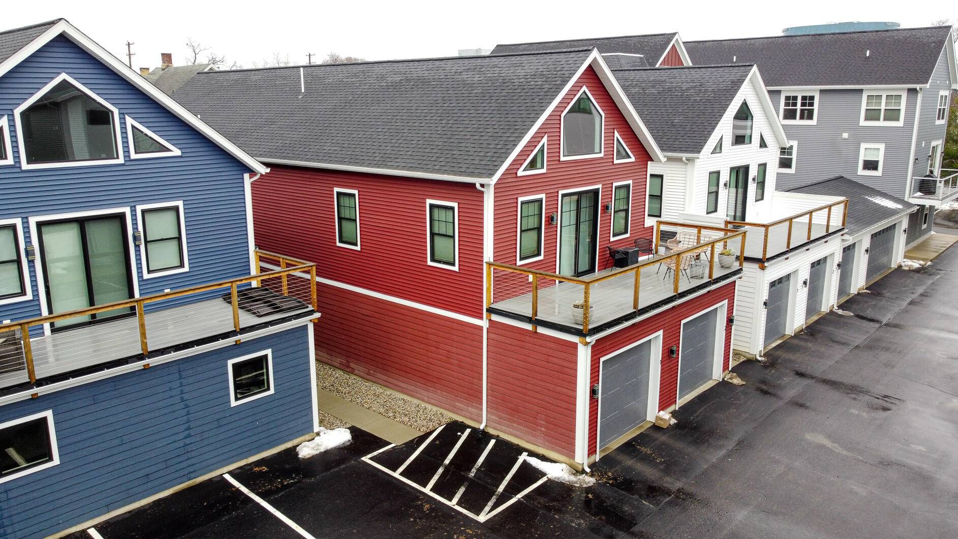 Grand Rapids, MI 49503,629 Fairview AVE NE ##1