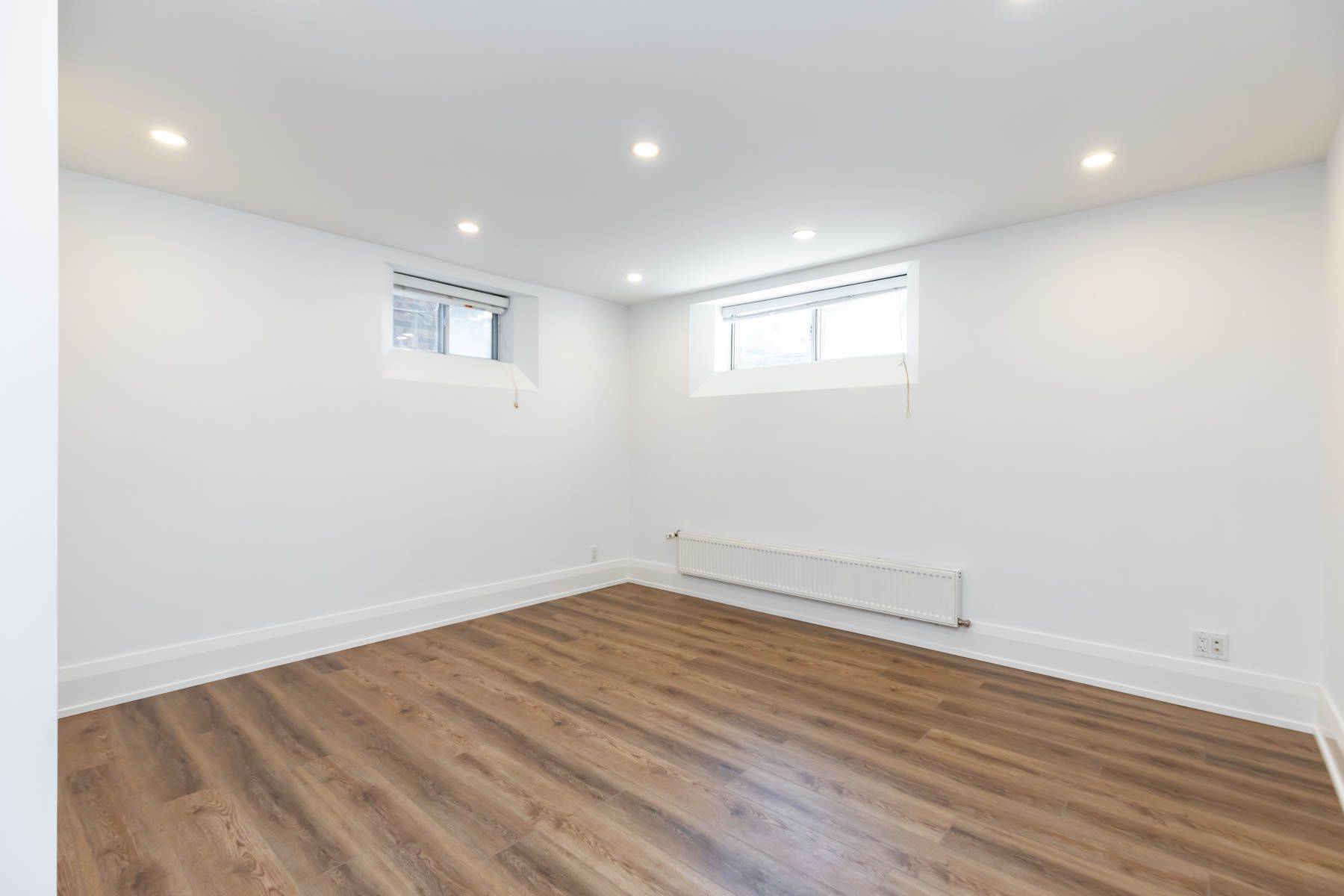 Toronto C02, ON M4V 2V7,Address not disclosed