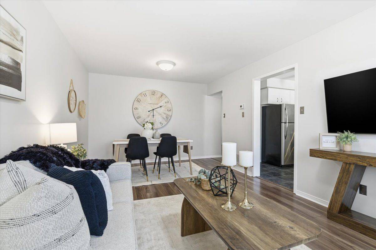 Clarington, ON L1C 4L8,54 Farncomb CRES