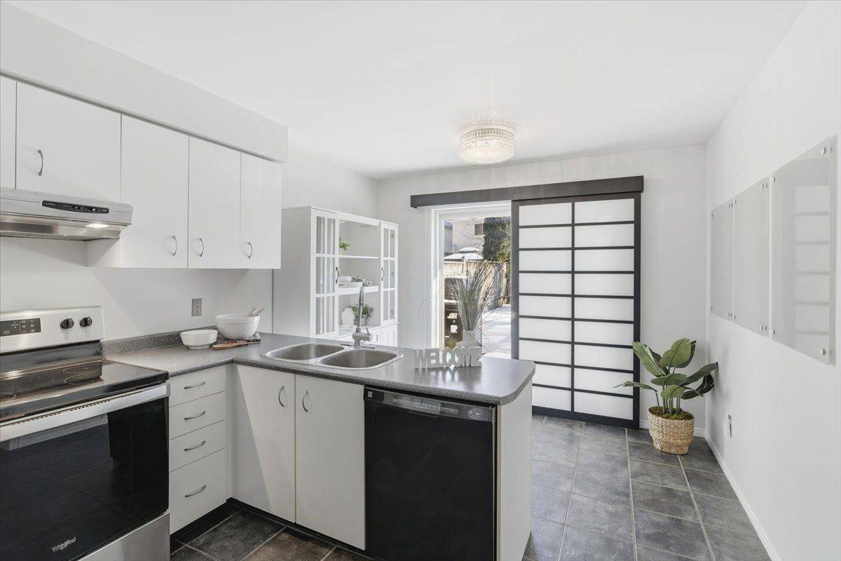 Clarington, ON L1C 4L8,54 Farncomb CRES