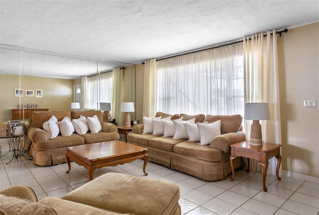 Pembroke Pines, FL 33026,10430 NW 19th St