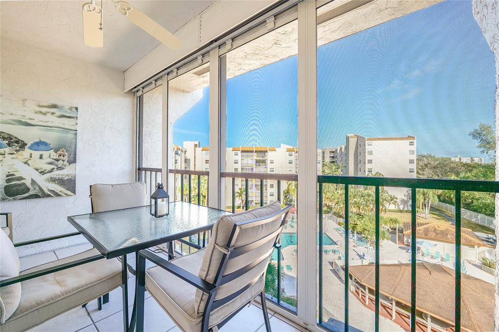 Lauderhill, FL 33319,3920 Inverrary Blvd #604-C