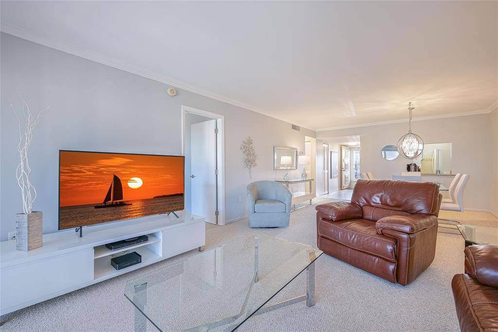 Lauderhill, FL 33319,3920 Inverrary Blvd #604-C