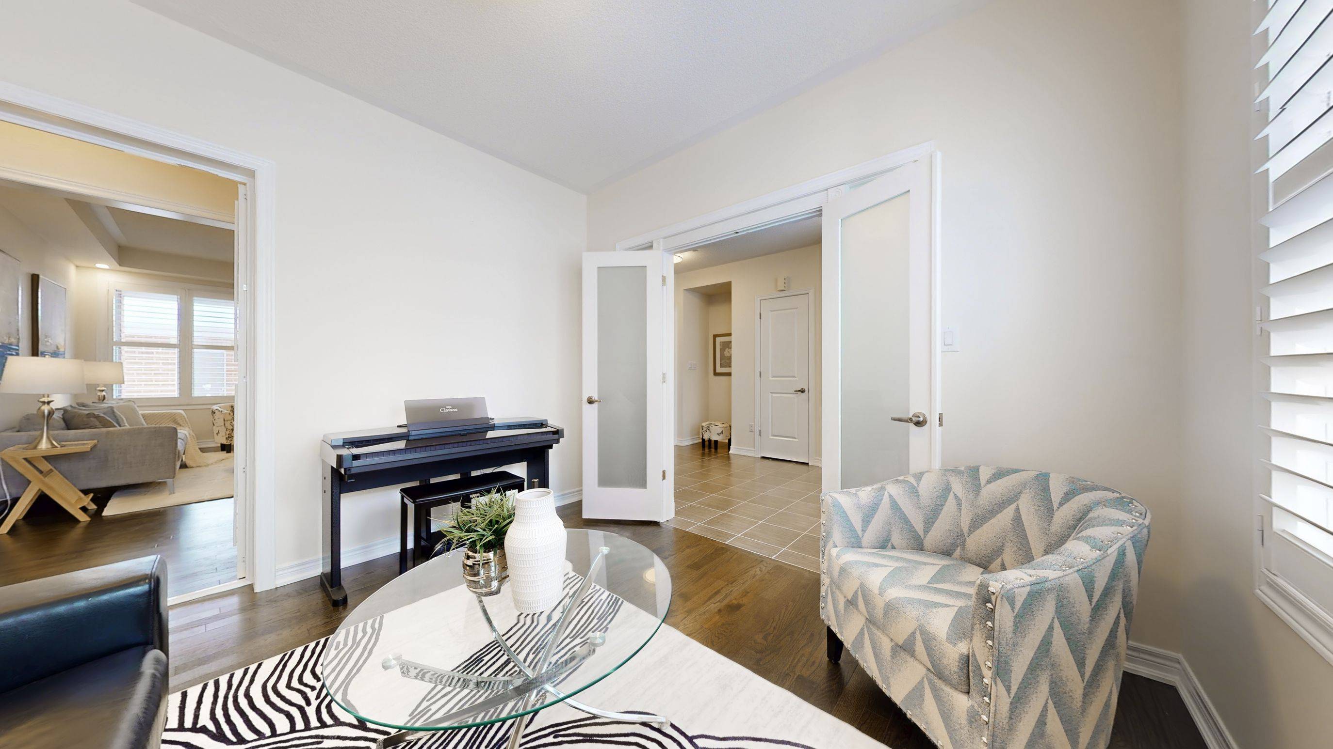 Markham, ON L6B 0Y9,61 Lawrence Pilkington AVE