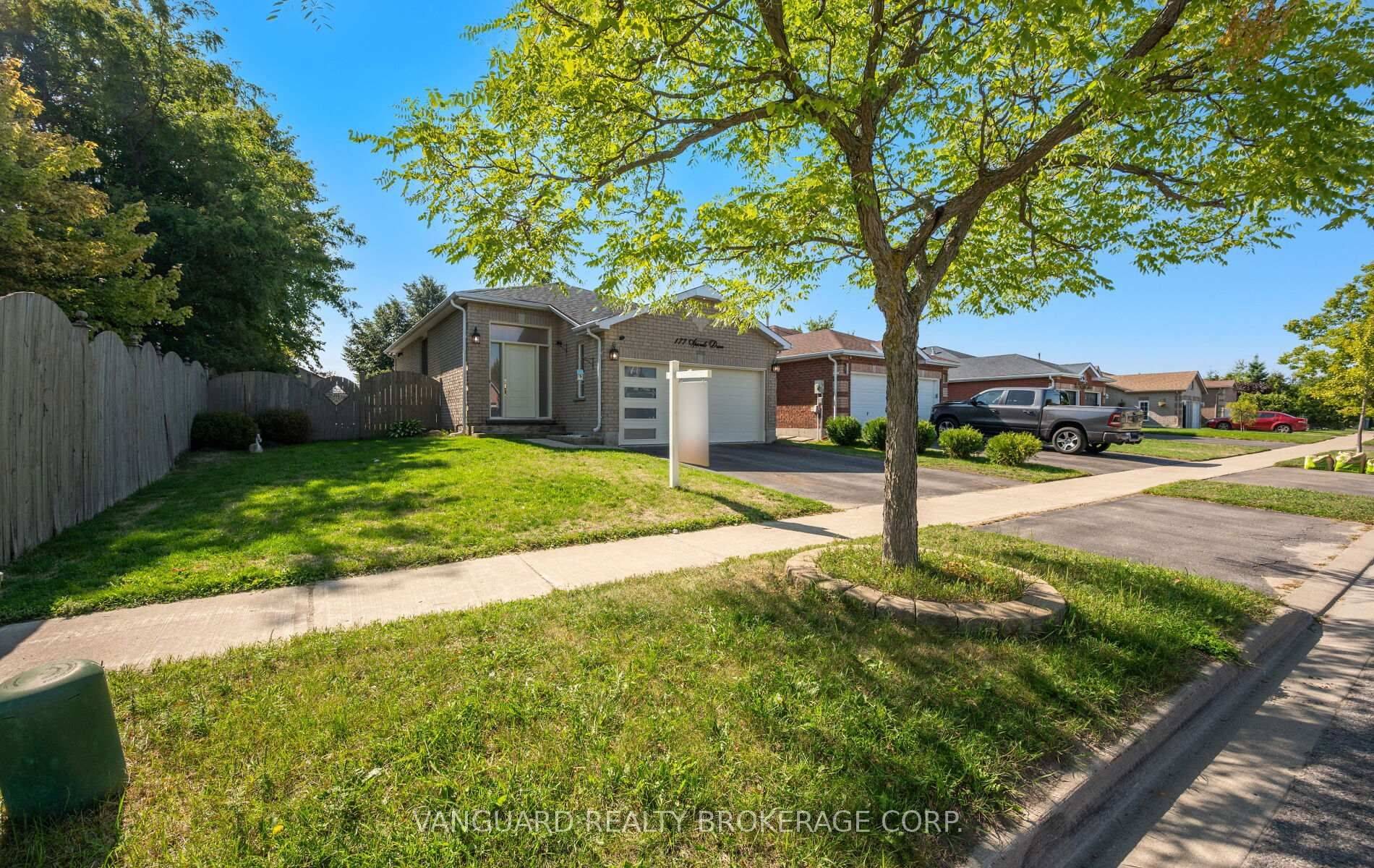 Barrie, ON L4N 0P8,177 Sproule DR