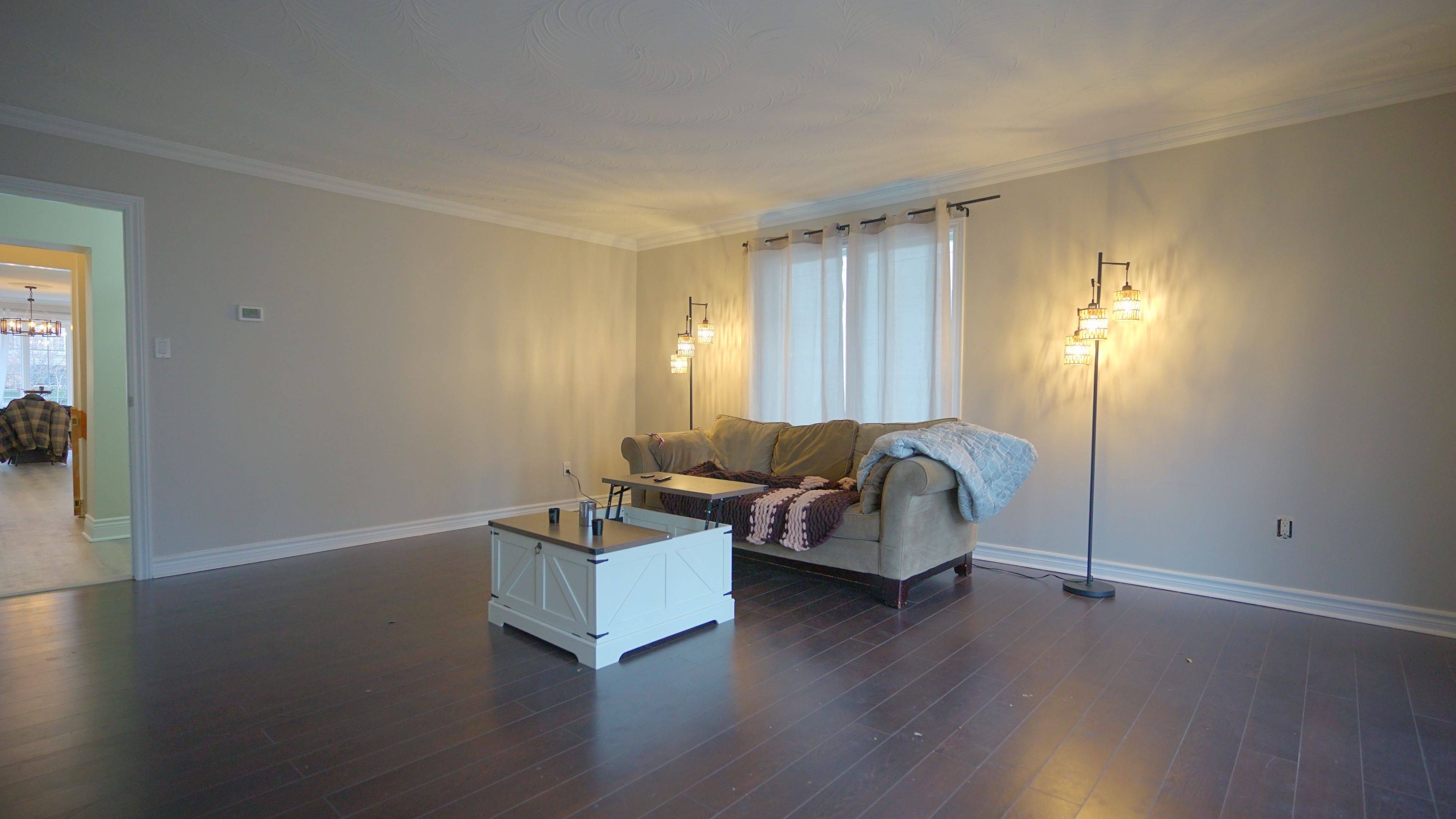 Toronto W01, ON M6S 1A3,60 The Queensway N/A