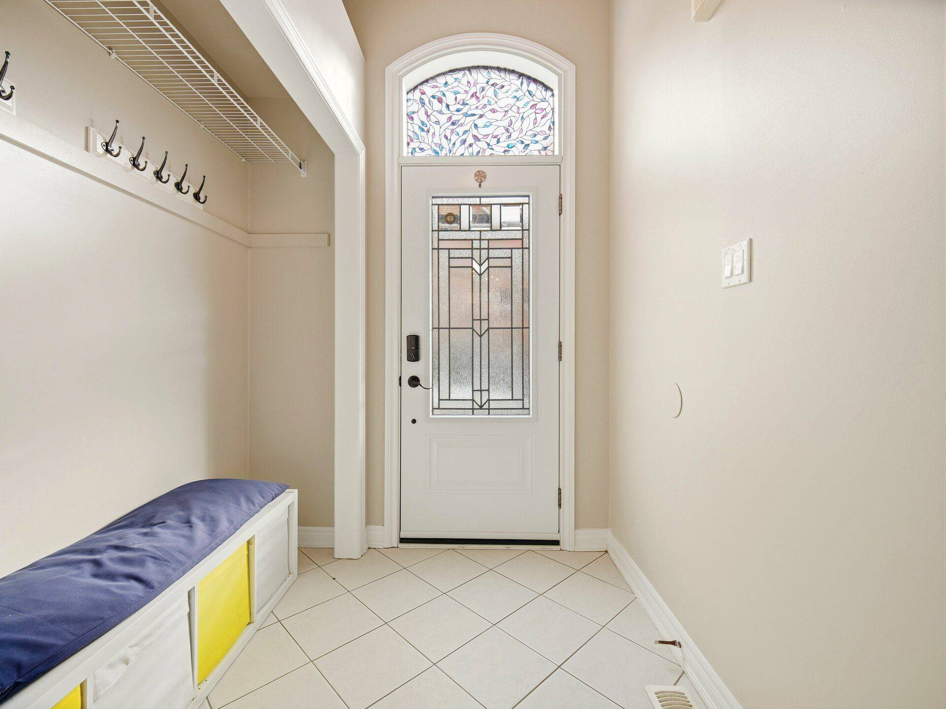 Brampton, ON L6X 5A3,3 Purple Finch CT