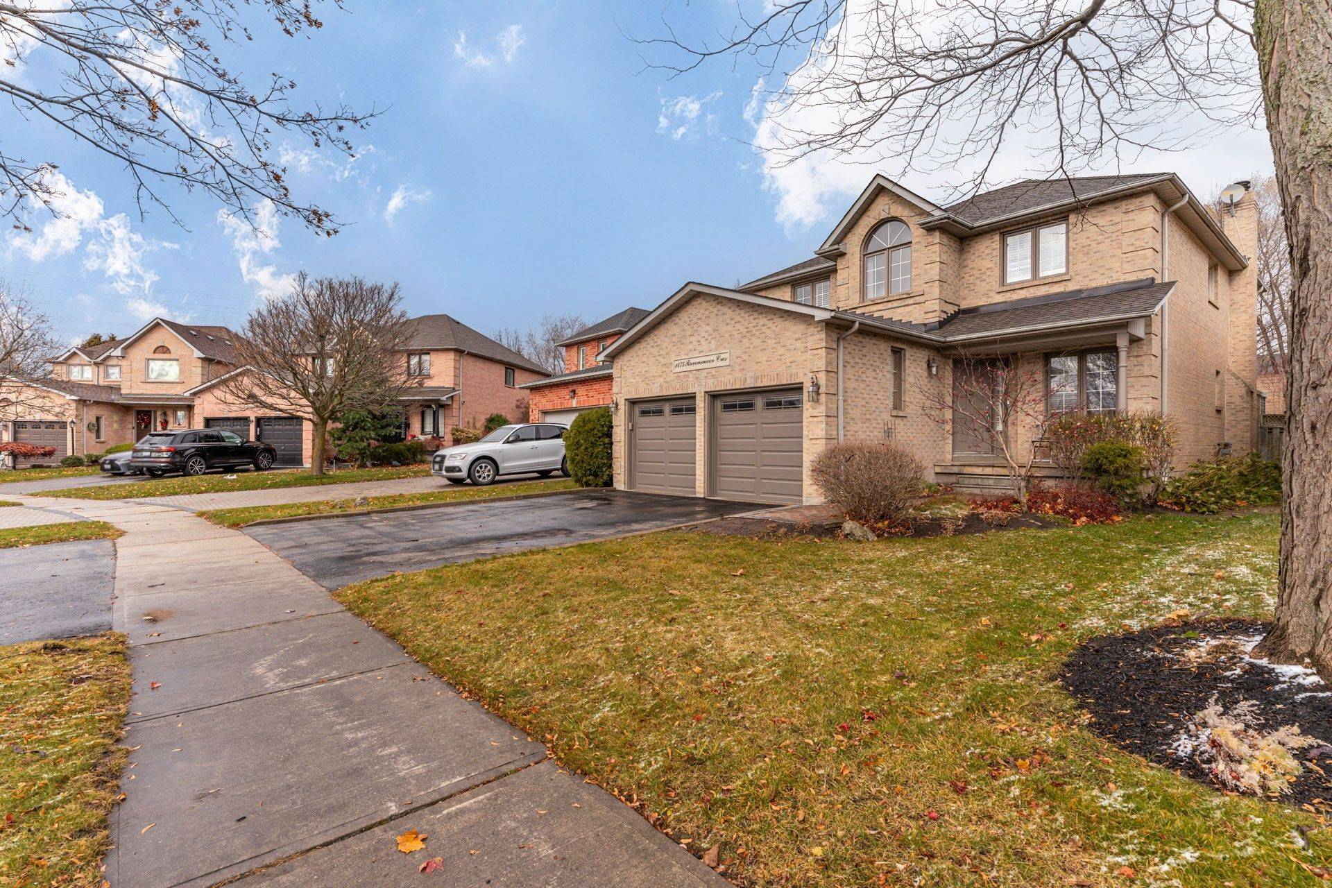 Mississauga, ON L5M 3L4,1475 Ravensmoor CRES