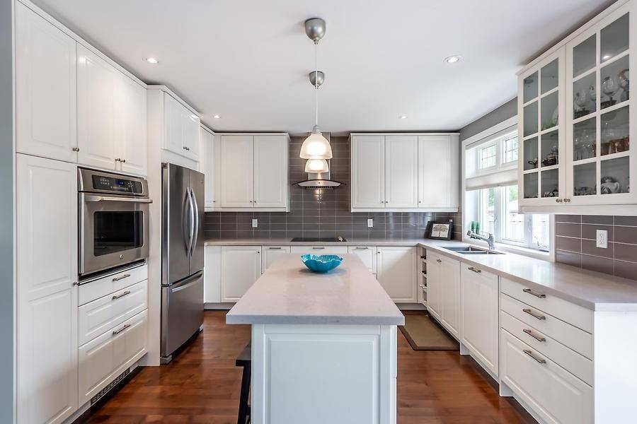 Oakville, ON L6L 4G5,541 Sandmere PL