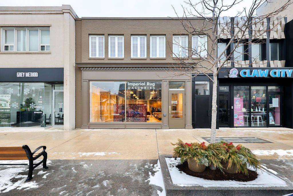 Oakville, ON L6J 1J4,333 Lakeshore RD E #1