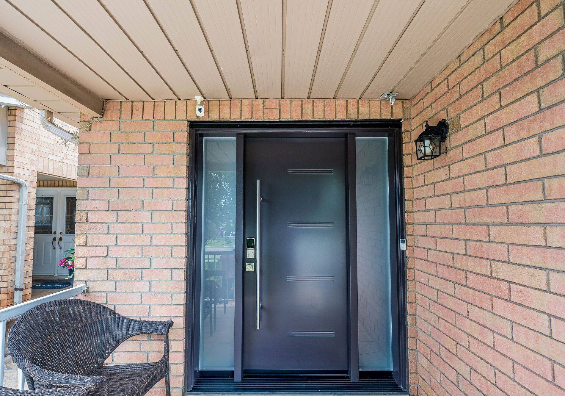 Mississauga, ON L5W 1G6,6929 Vicar Gate