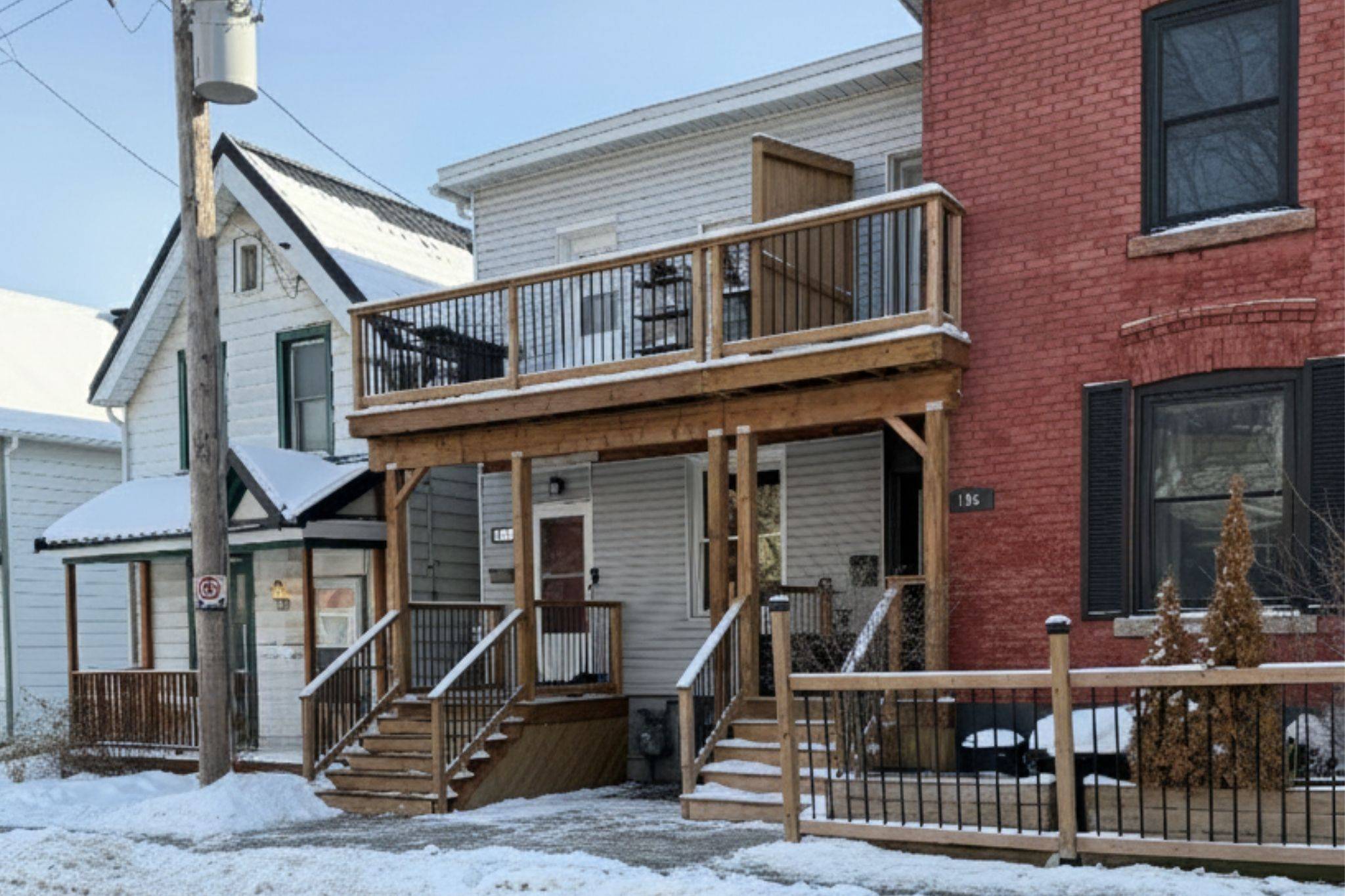 West Centre Town, ON K1R 6Z3,364 Arlington AVE