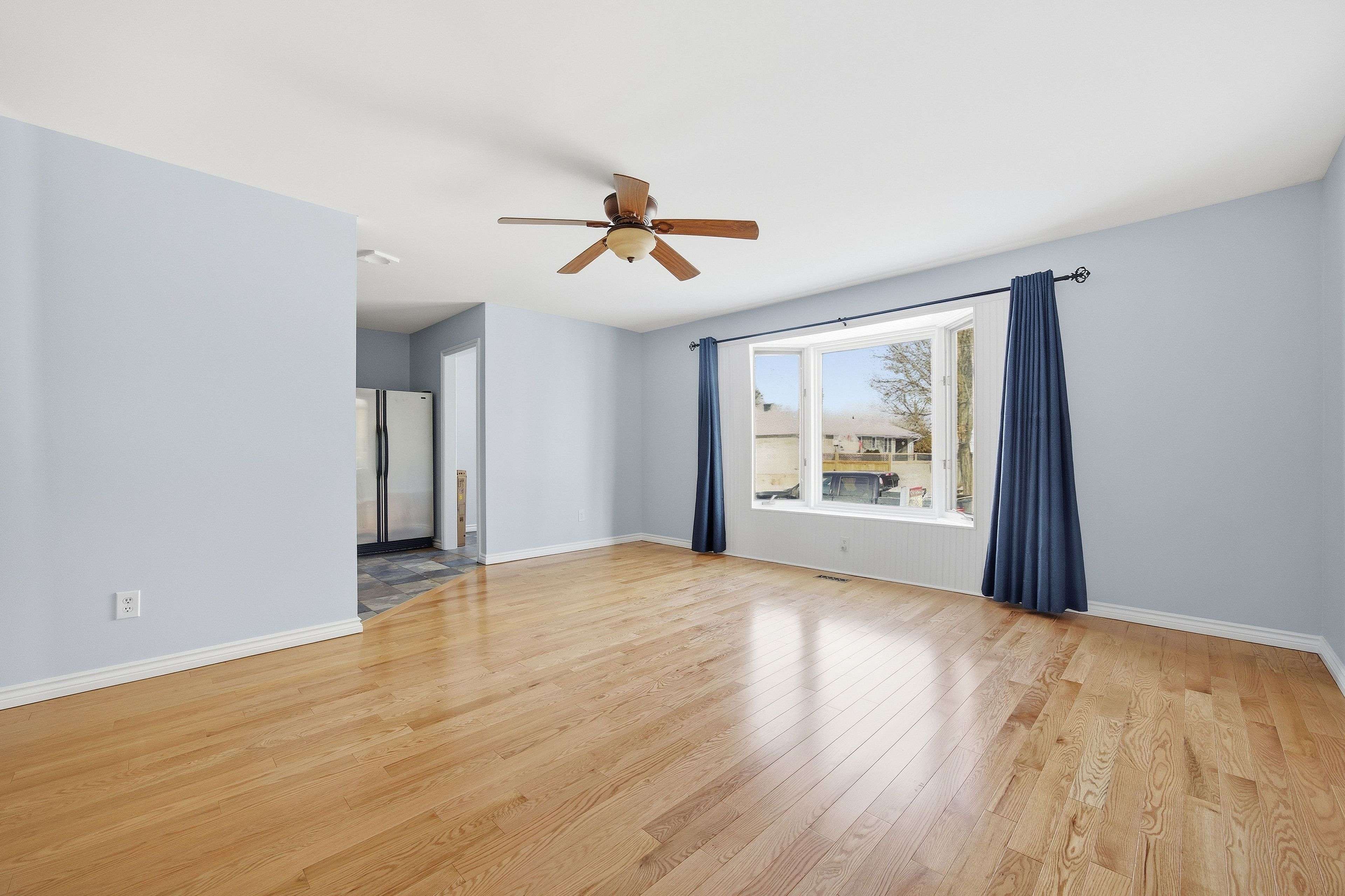 Carleton Place, ON K7C 2M4,12 Prince ST