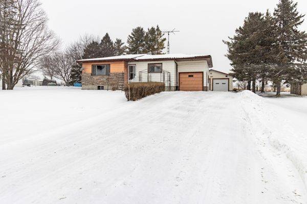 Loyalist, ON K7R 3K6,7139 Cty Rd 2 RD