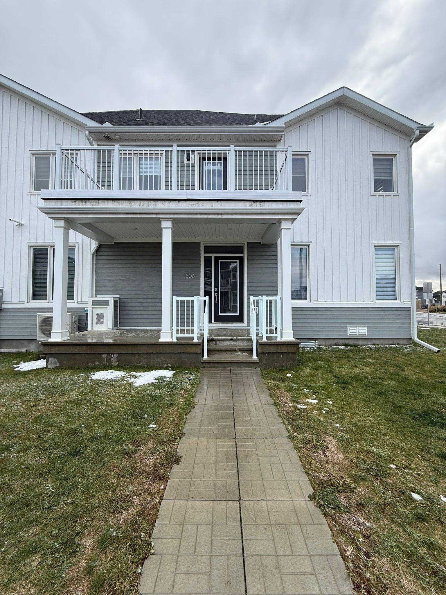 Stittsville - Munster - Richmond, ON K0A 2Z0,506 Oldenburg AVE