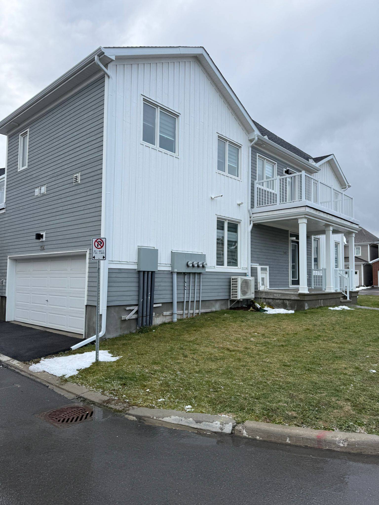 Stittsville - Munster - Richmond, ON K0A 2Z0,506 Oldenburg AVE