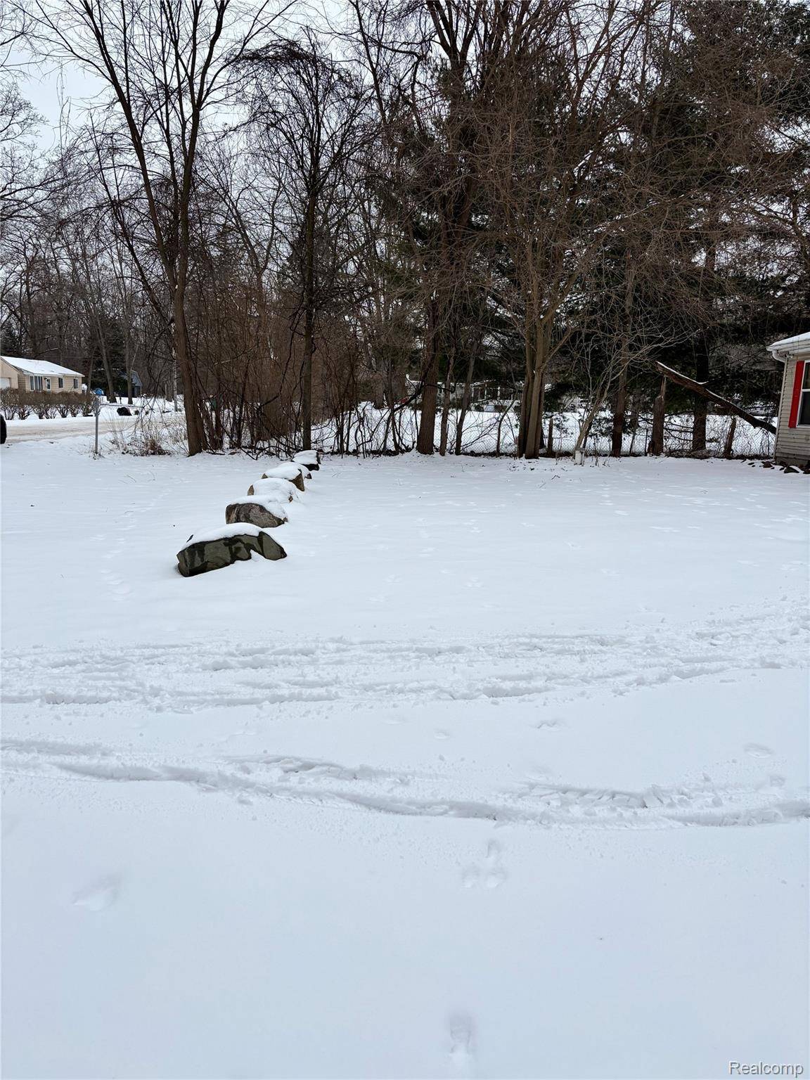 Linden, MI 48451,9320 Finch DR