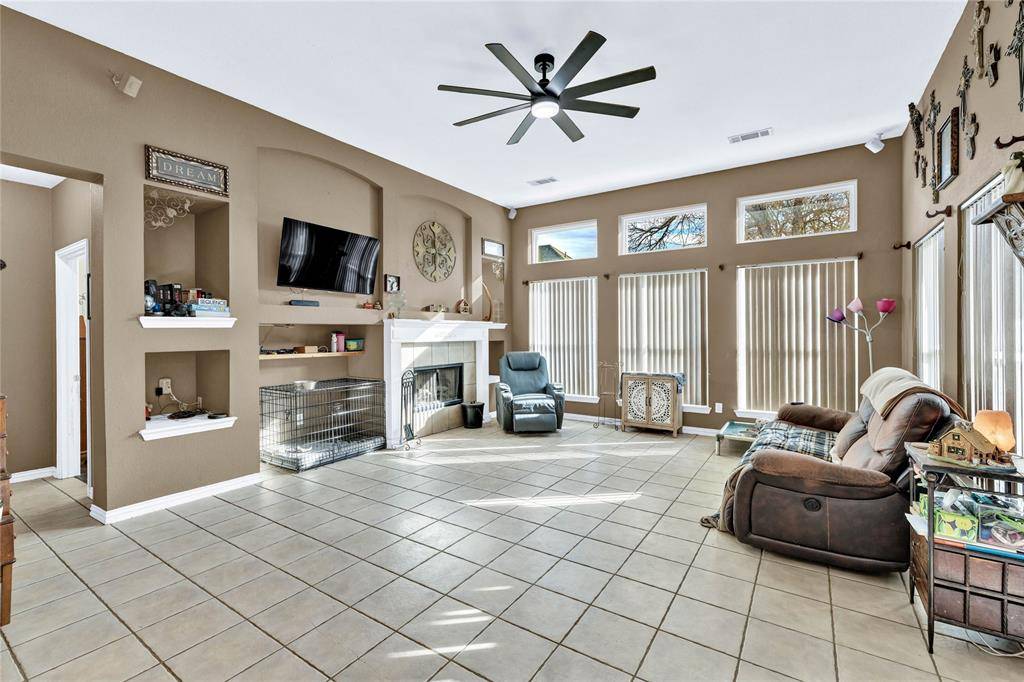 Lake Dallas, TX 75065,403 Lochwood Circle