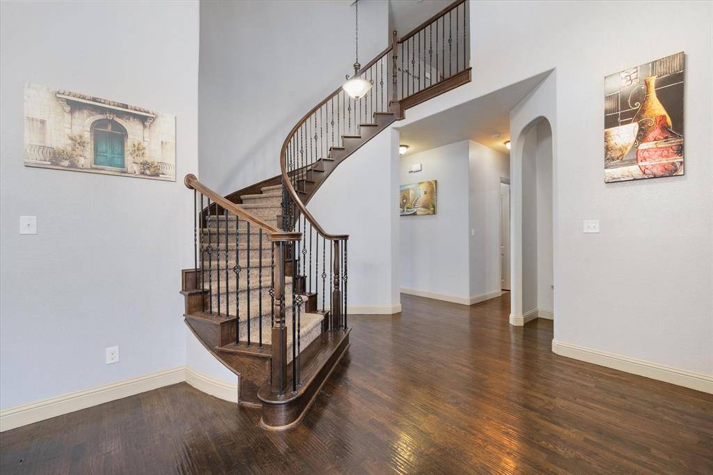 Grand Prairie, TX 75054,2940 Benissa