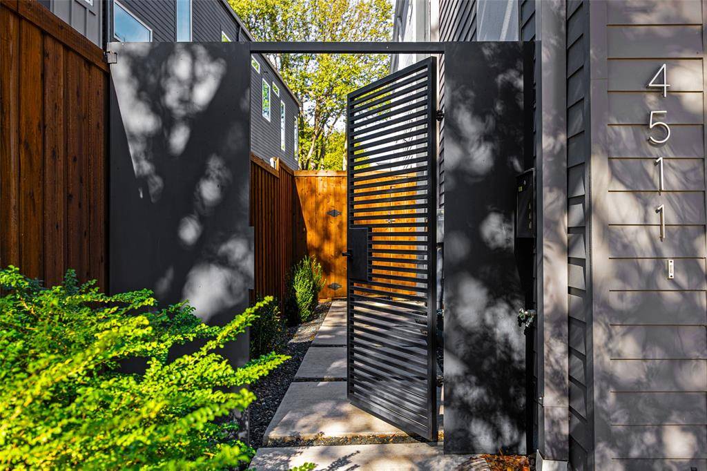 Dallas, TX 75204,4511 Weldon Street