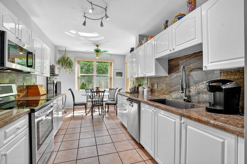 Boca Raton, FL 33496,12614 Tiboli Chase Ct #1