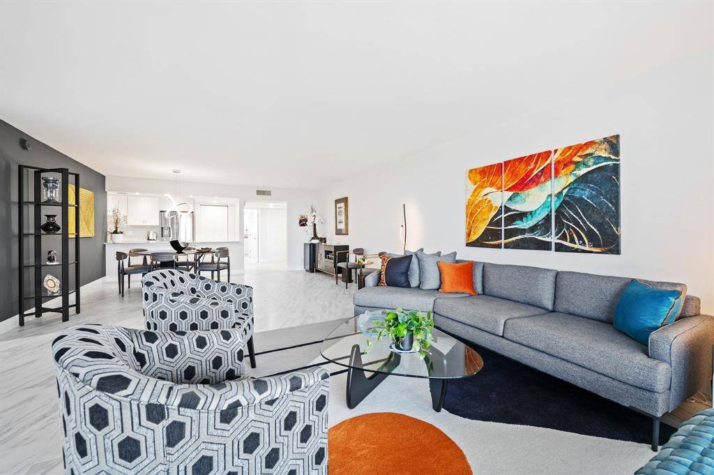 Pompano Beach, FL 33069,3505 Oaks Way #506