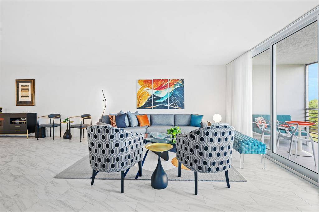 Pompano Beach, FL 33069,3505 Oaks Way #506