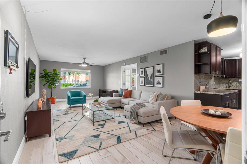 Wilton Manors, FL 33305,124 NE 19th Ct #106B