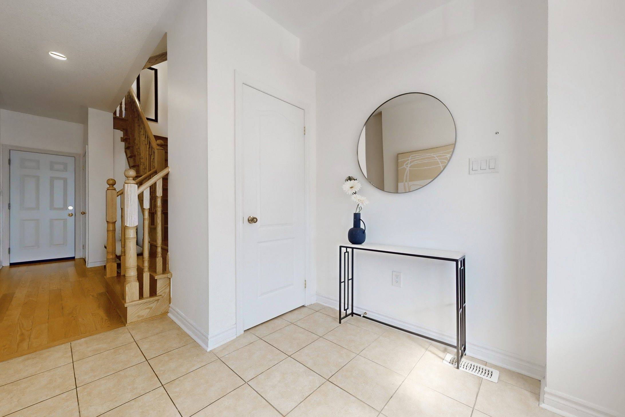 Vaughan, ON L4H 4P3,18 Farooq BLVD