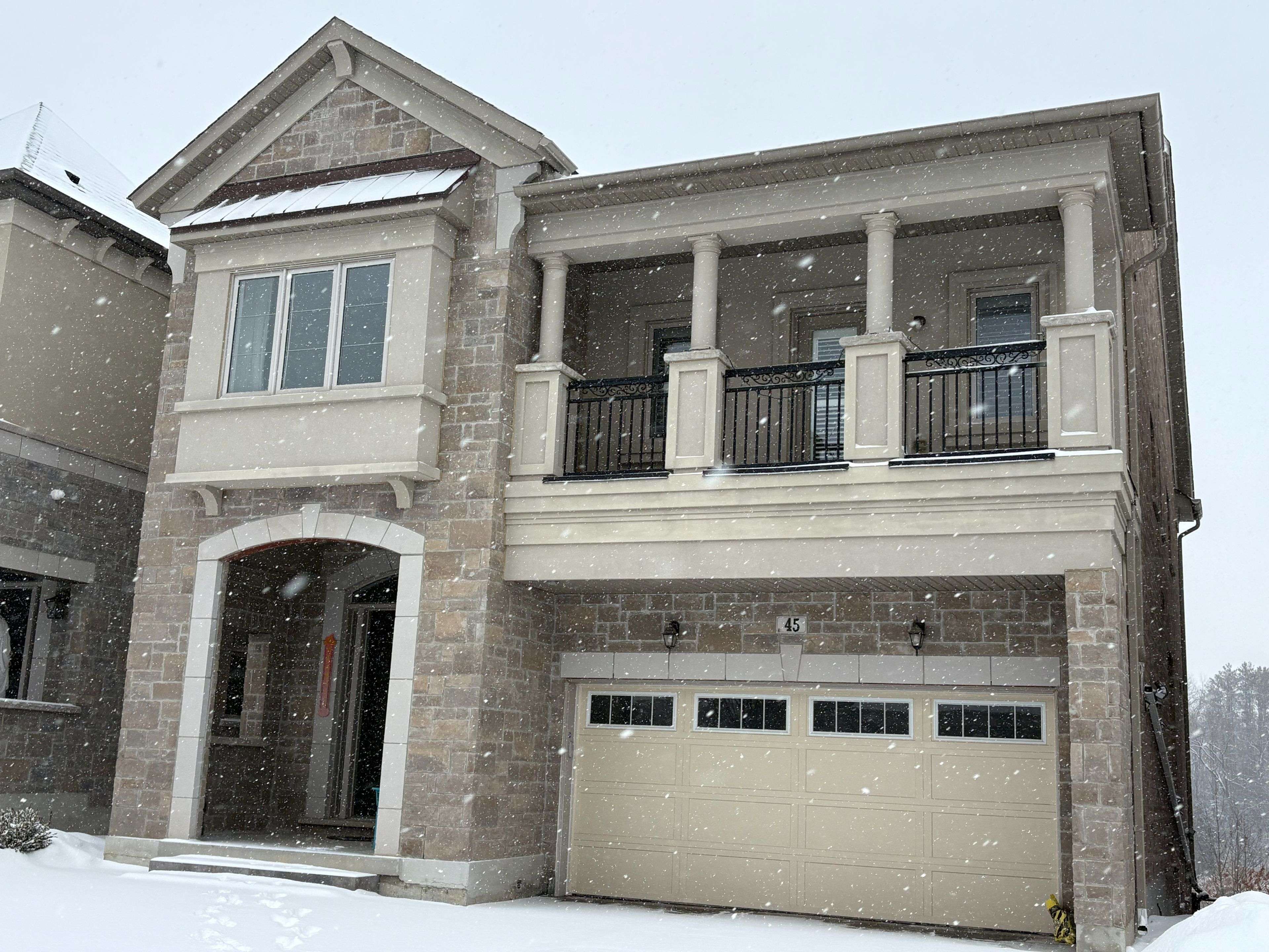 Vaughan, ON L6A 4Y5,45 Hurst AVE #Lower
