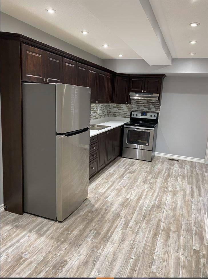 Brampton, ON L7R 4R7,26 Roulette CRES