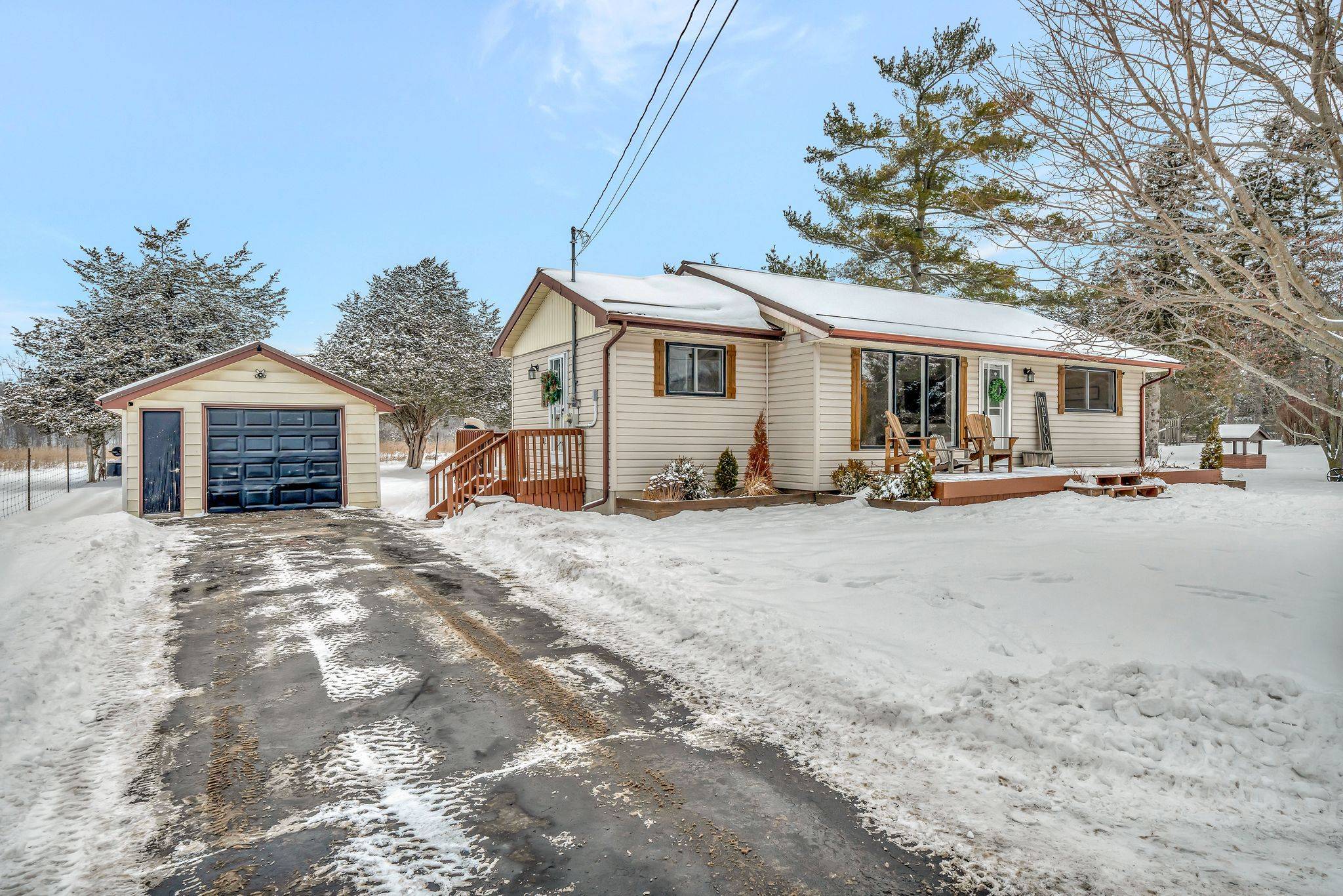 Quinte West, ON K8V 5P7,22438 Loyalist Pkwy