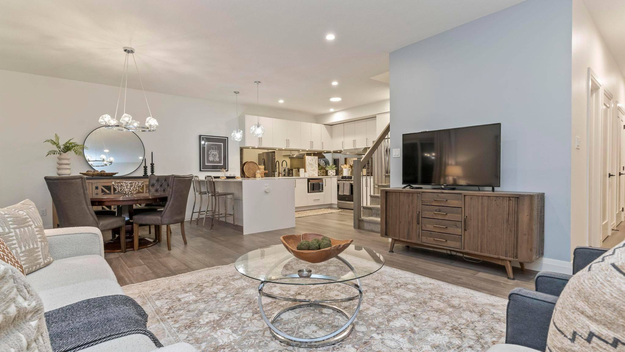 London North, ON N6H 0K4,1195 Riverside DR #9