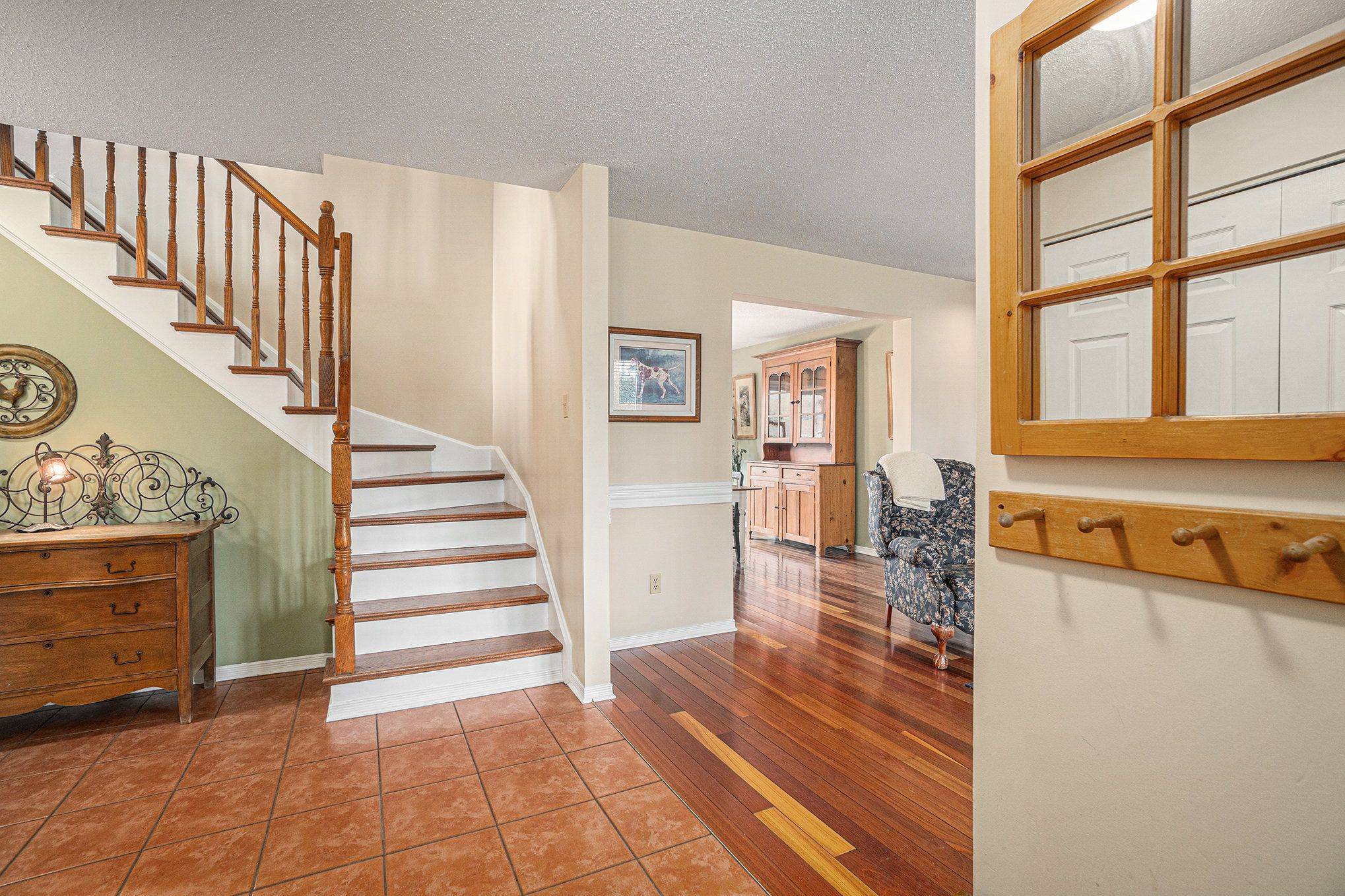 Russell, ON K4R 1A5,221 Macdougall ST