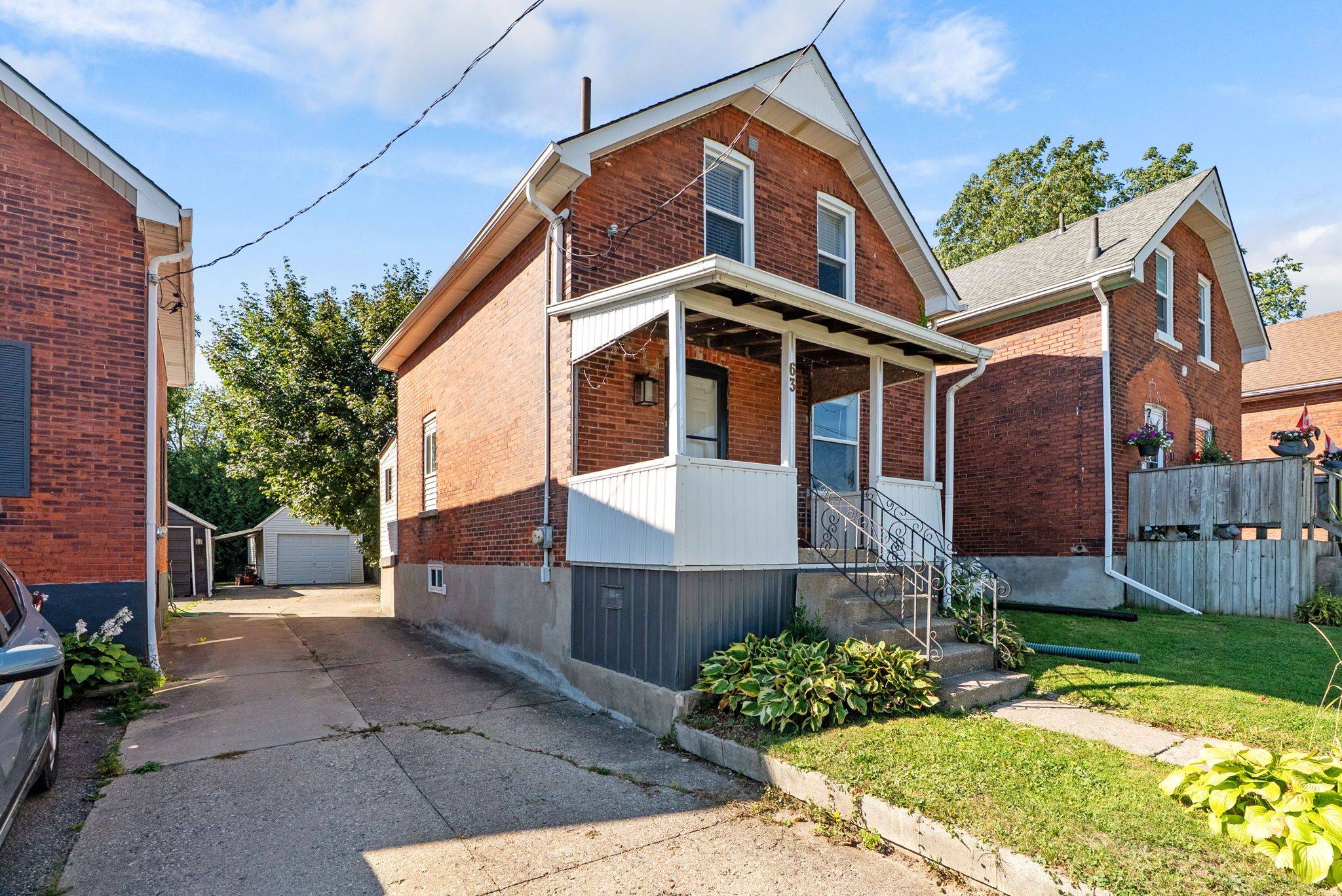 Stratford, ON N5A 3W7,63 Guelph ST