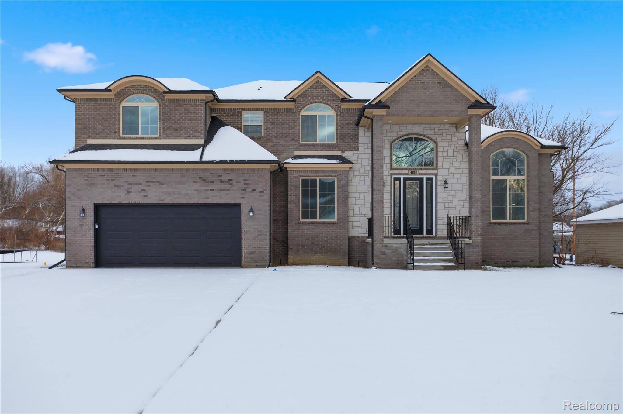 Canton, MI 48188,4619 Artley