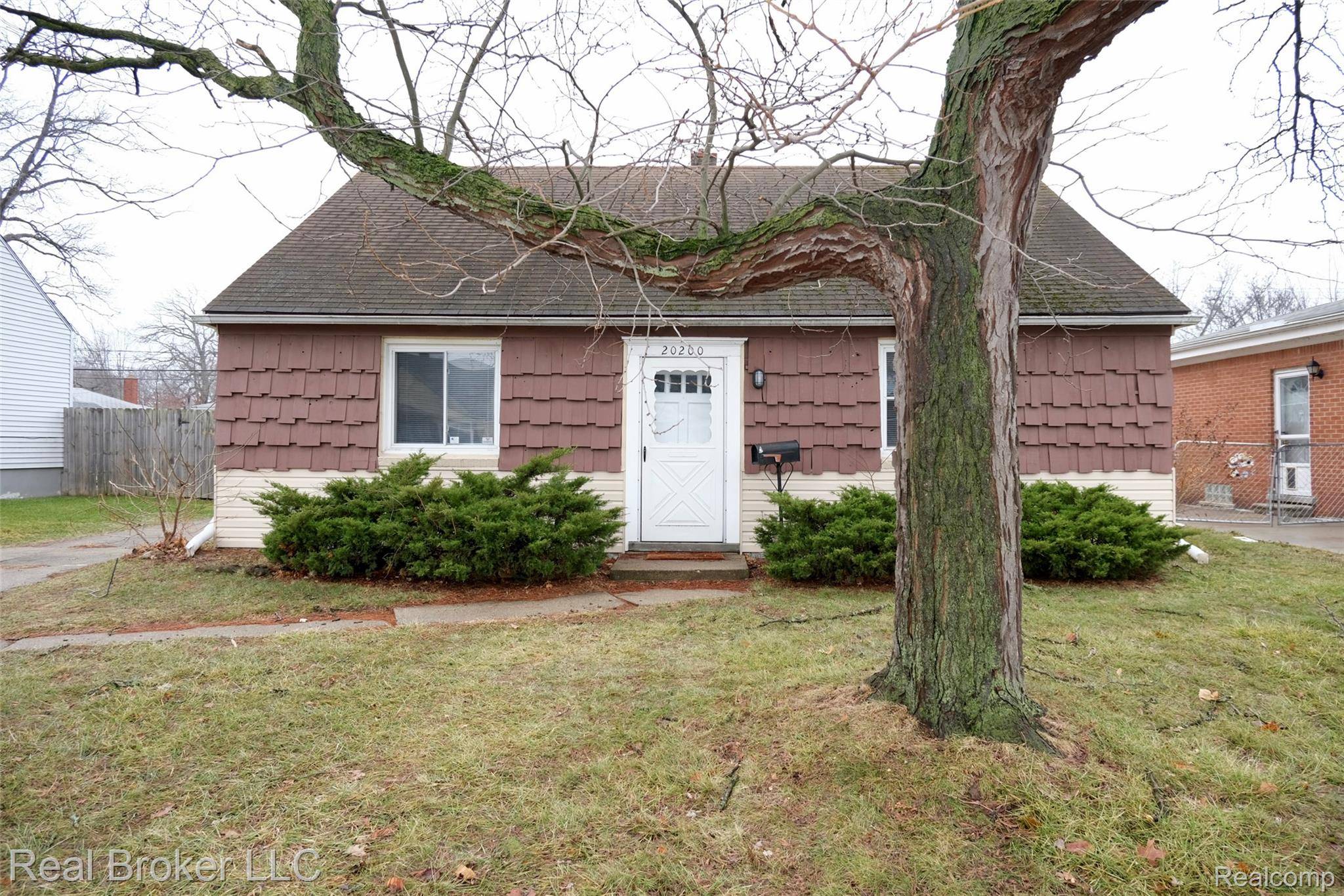 St. Clair Shores, MI 48080,20200 Avalon ST