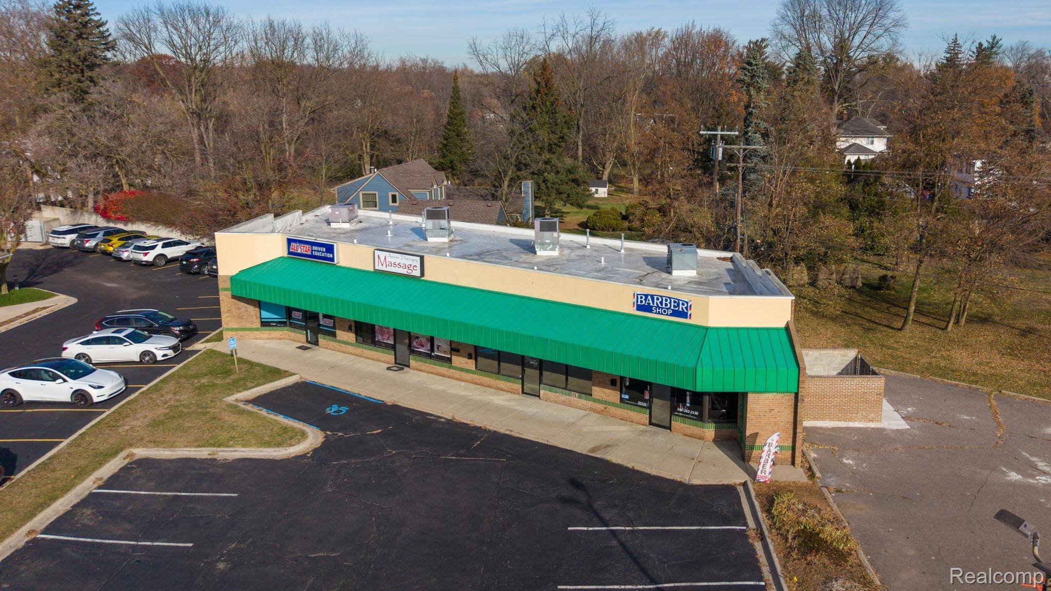 Farmington, MI 48336,31822 Grand River AVE